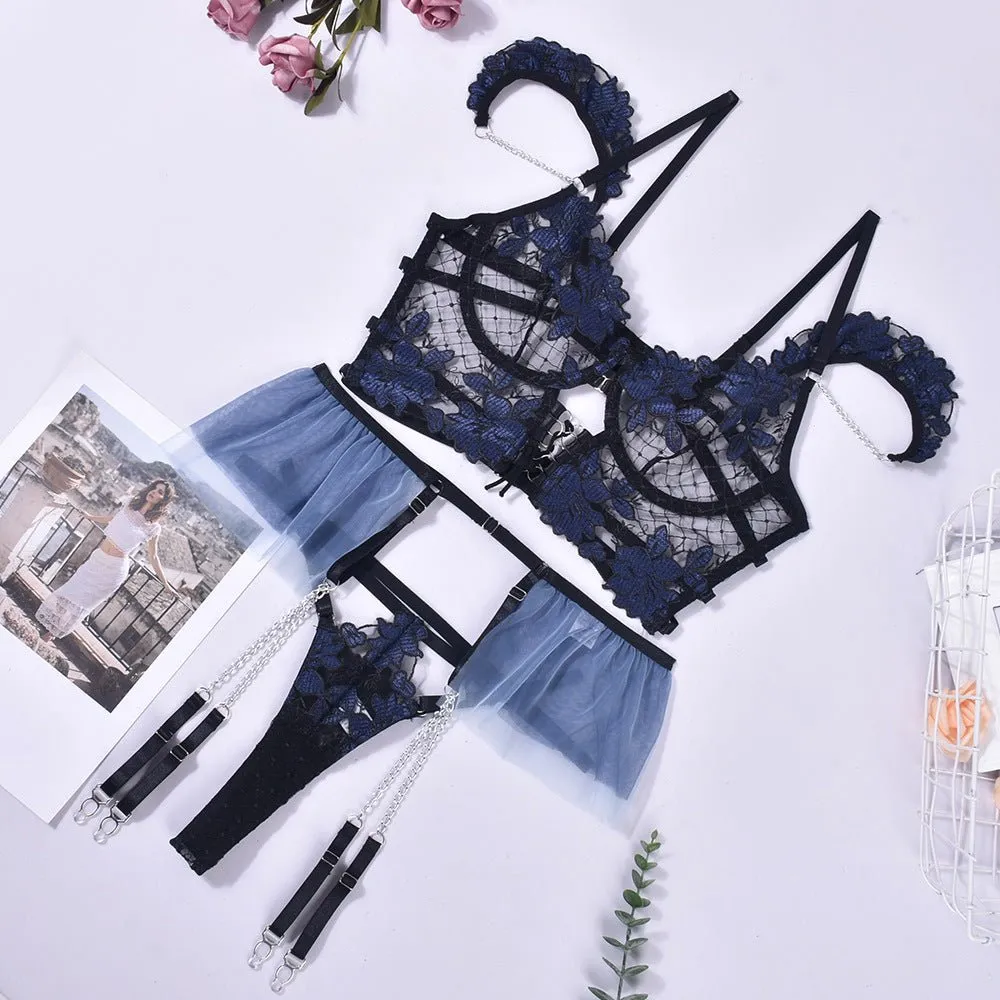 Love Me Collision Color Mesh Embroidery Bra Interwoven Three-piece Set